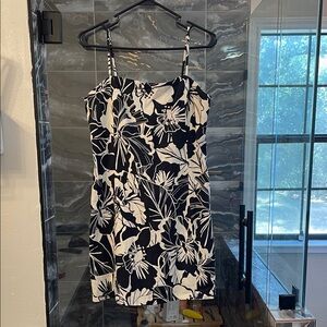 GAP Black and White Floral Mini Dress